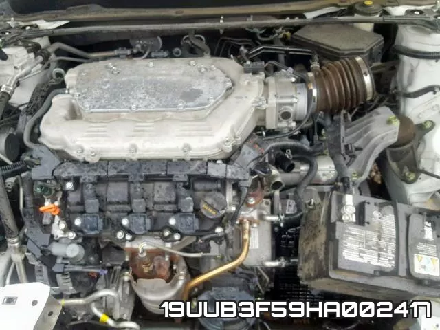 19UUB3F59HA002417 фото 8
