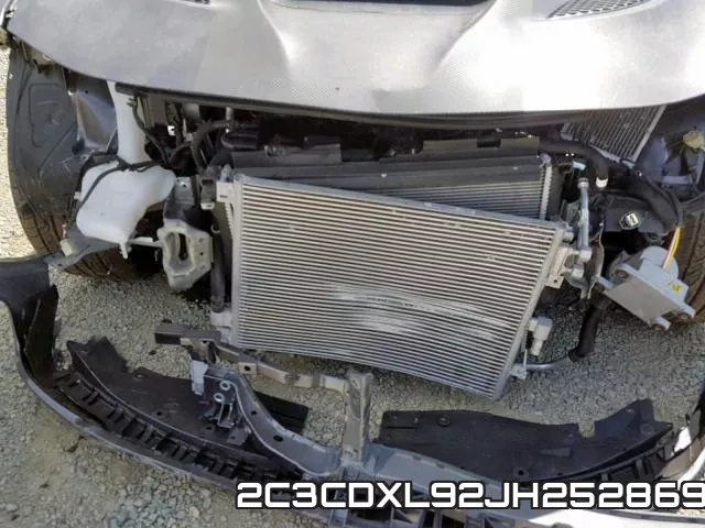 2C3CDXL92JH252869 фото 10