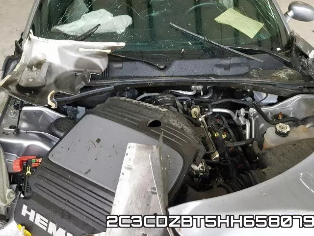 2C3CDZBT5HH658079 фото 8