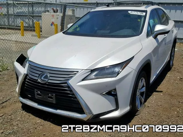 2T2BZMCA9HC070992 фото 3