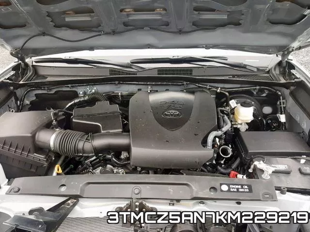 3TMCZ5AN7KM229219 фото 8
