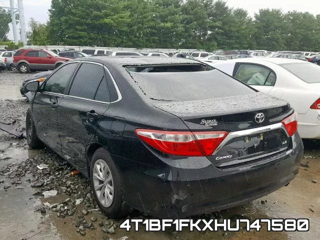 4T1BF1FKXHU747580 фото 4