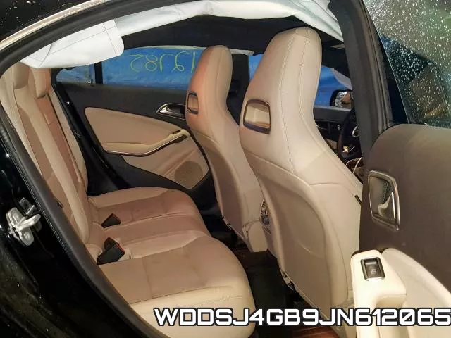 WDDSJ4GB9JN612065 фото 7