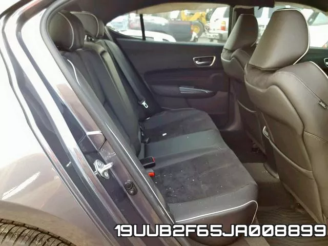 19UUB2F65JA008899 фото 7