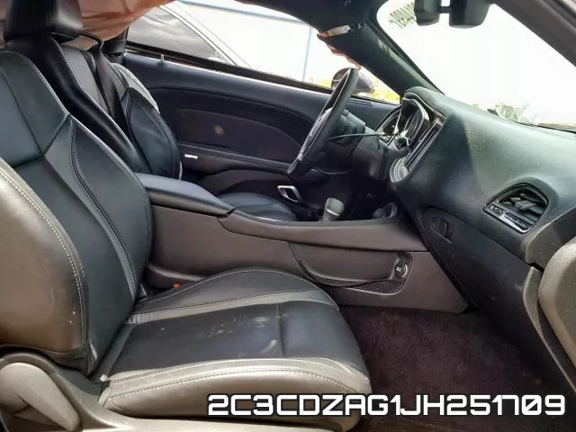 2C3CDZAG1JH251709 фото 6