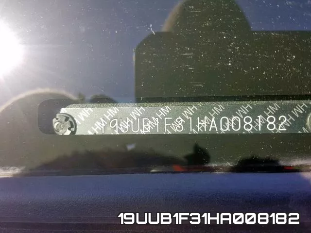 19UUB1F31HA008182 фото 2