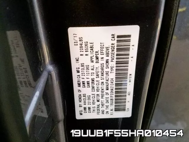 19UUB1F55HA010454 фото 2