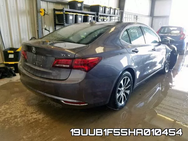 19UUB1F55HA010454 фото 5