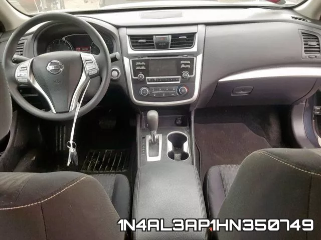 1N4AL3AP1HN350749 фото 10