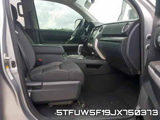 5TFUW5F19JX750373 фото 6