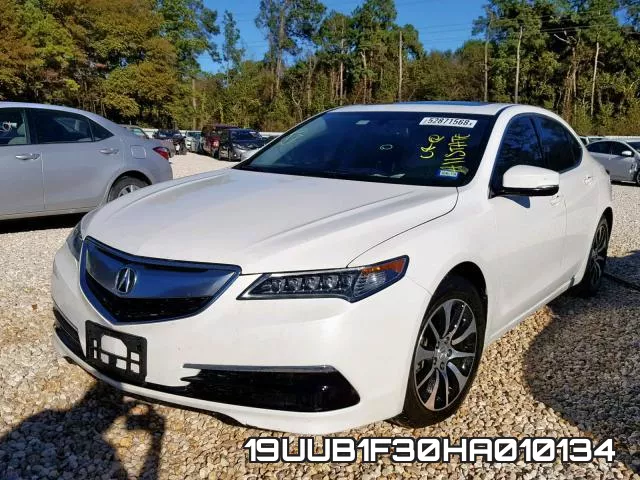 19UUB1F30HA010134 фото 3