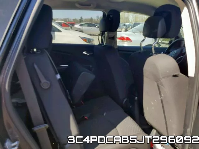 3C4PDCAB5JT296092 фото 7