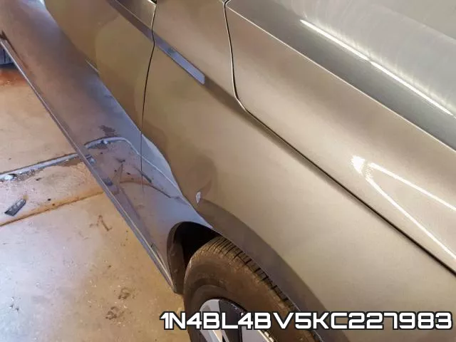 1N4BL4BV5KC227983 фото 10