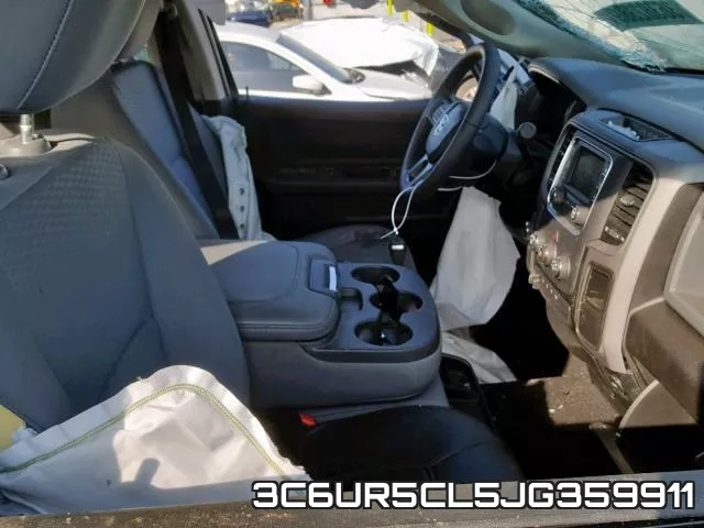3C6UR5CL5JG359911 фото 6