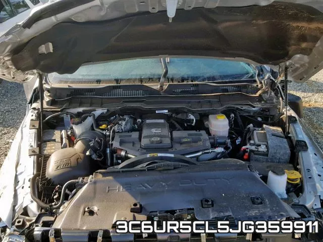 3C6UR5CL5JG359911 фото 8