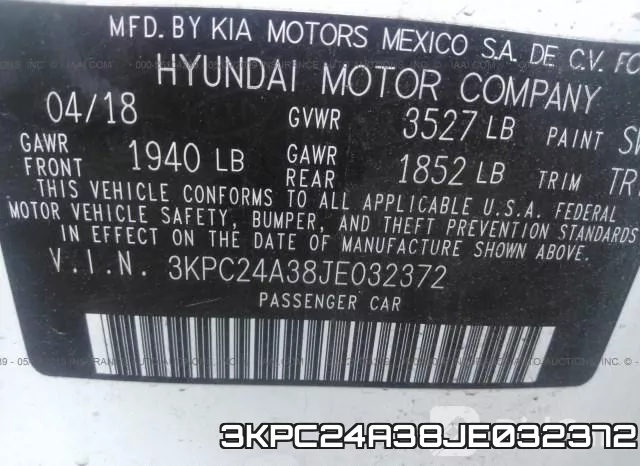 3KPC24A38JE032372 фото 10
