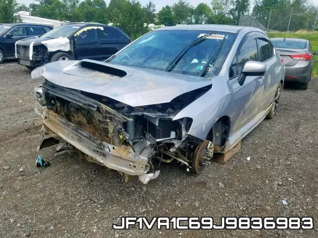 JF1VA1C69J9836983 фото 3