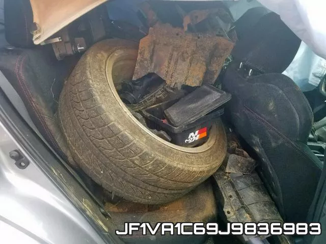 JF1VA1C69J9836983 фото 7