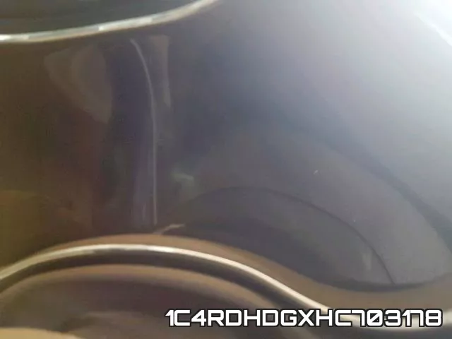 1C4RDHDGXHC703178 фото 9