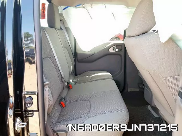 1N6AD0ER9JN737215 фото 7