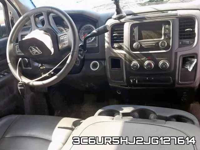 3C6UR5HJ2JG127614 фото 10