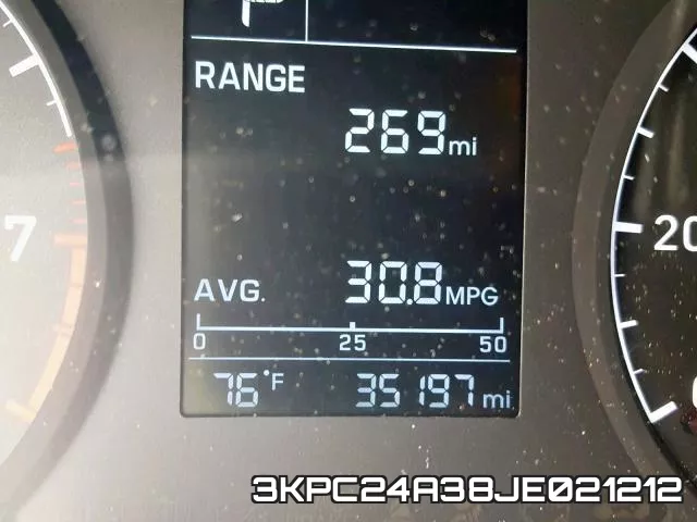 3KPC24A38JE021212 фото 8