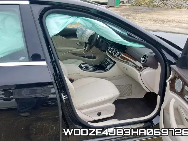 WDDZF4JB3HA069726 фото 6