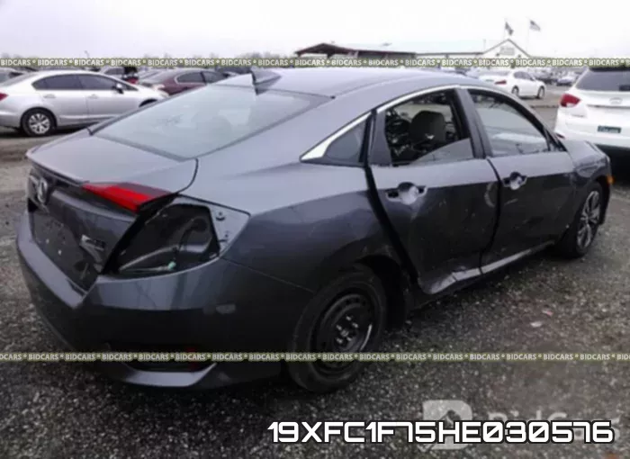 19XFC1F75HE030576 фото 5