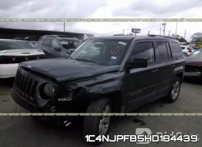 1C4NJPFB5HD184439 фото 3