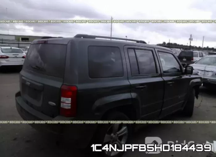 1C4NJPFB5HD184439 фото 5