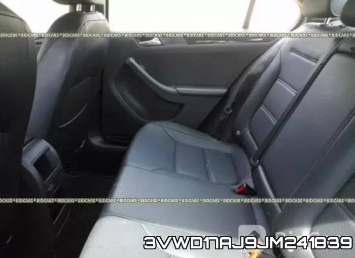 3VWD17AJ9JM241839 фото 9