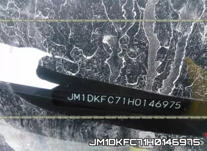 JM1DKFC71H0146975 фото 10