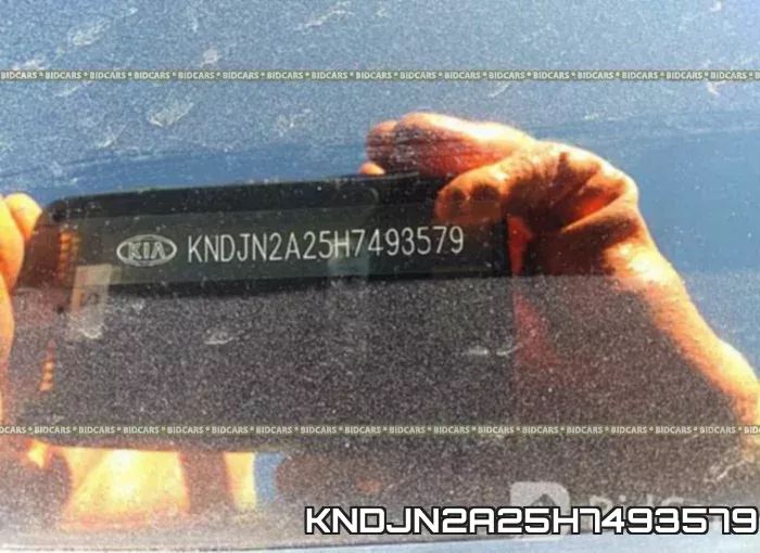 KNDJN2A25H7493579 фото 10