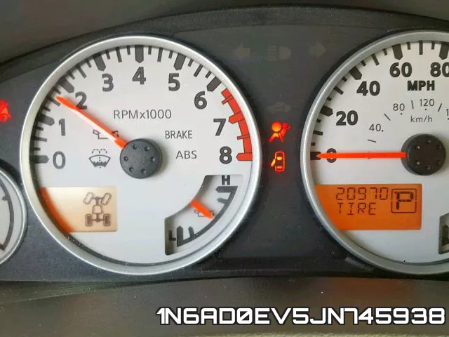1N6AD0EV5JN745938 фото 9