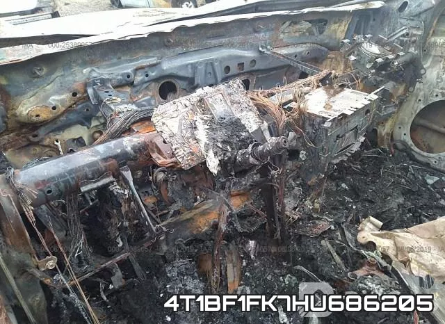 4T1BF1FK7HU686205 фото 8