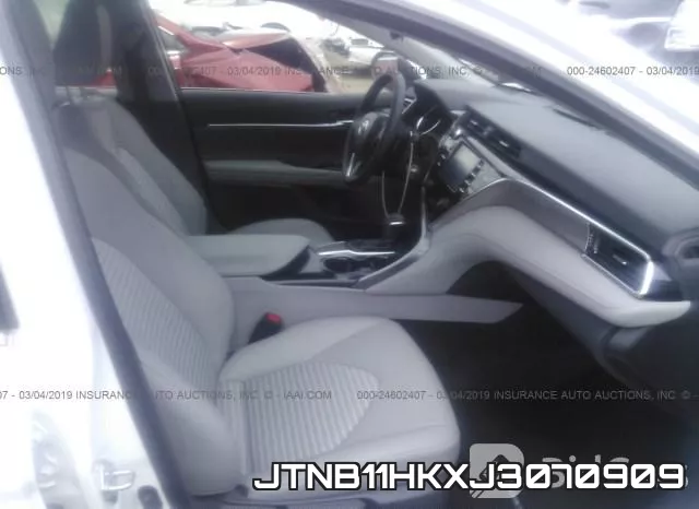 JTNB11HKXJ3070909 фото 6