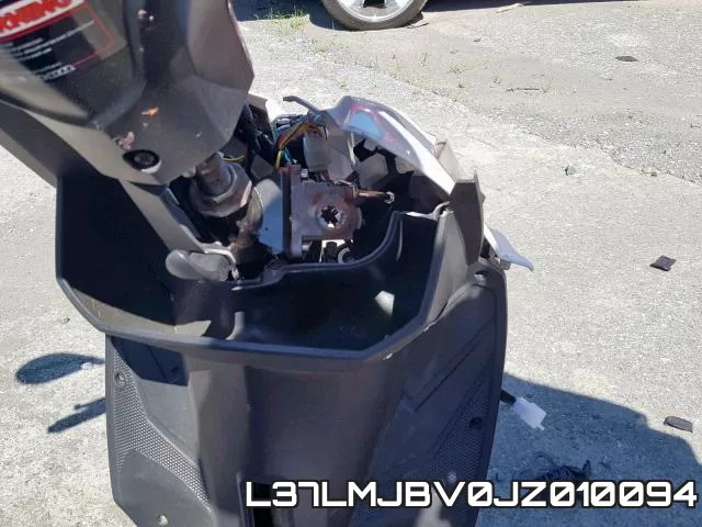 L37LMJBV0JZ010094 фото 2