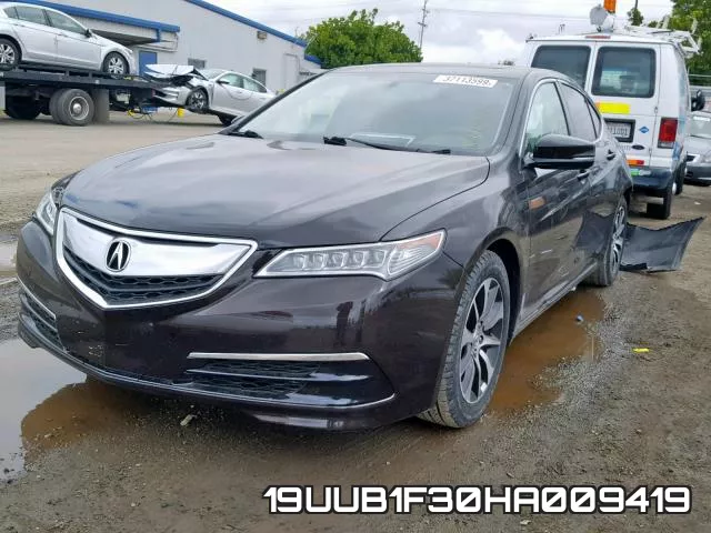 19UUB1F30HA009419 фото 3