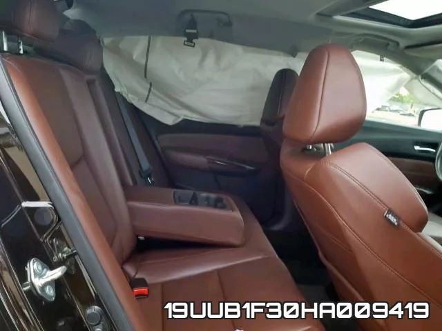19UUB1F30HA009419 фото 7