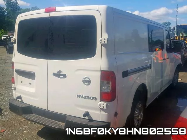 1N6BF0KY8HN802558 фото 5