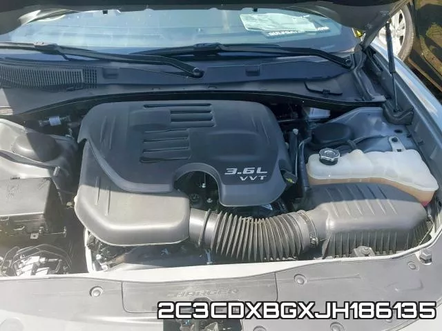 2C3CDXBGXJH186135 фото 8