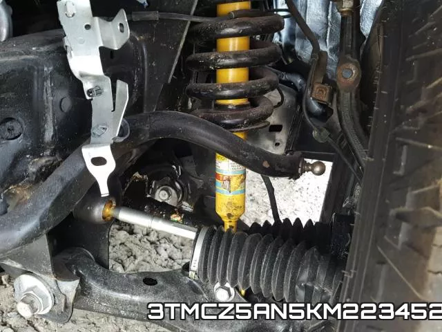 3TMCZ5AN5KM223452 фото 10