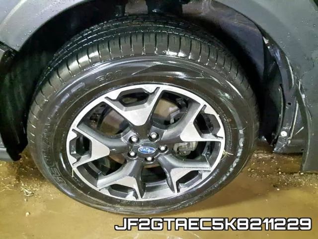 JF2GTAEC5K8211229 фото 10