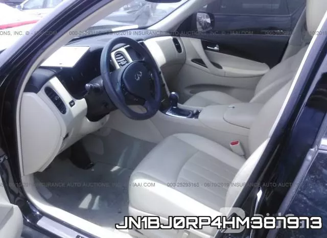 JN1BJ0RP4HM387973 фото 6