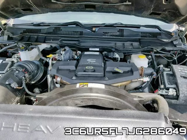 3C6UR5FL7JG286049 фото 8