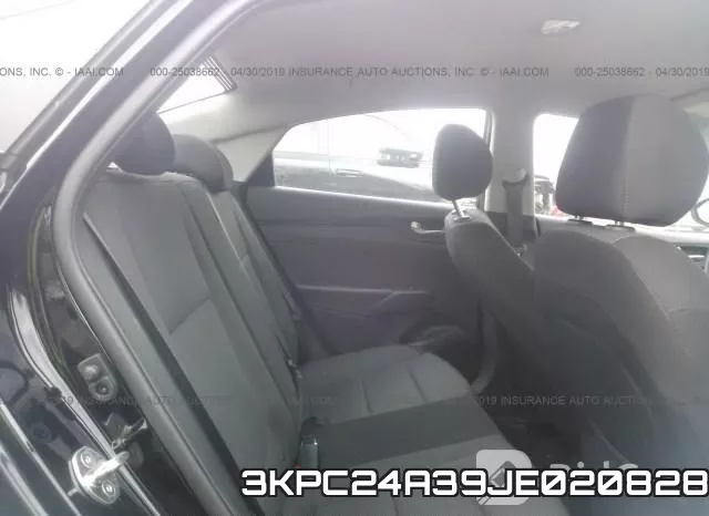3KPC24A39JE020828 фото 9