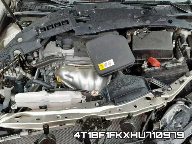 4T1BF1FKXHU710979 фото 8