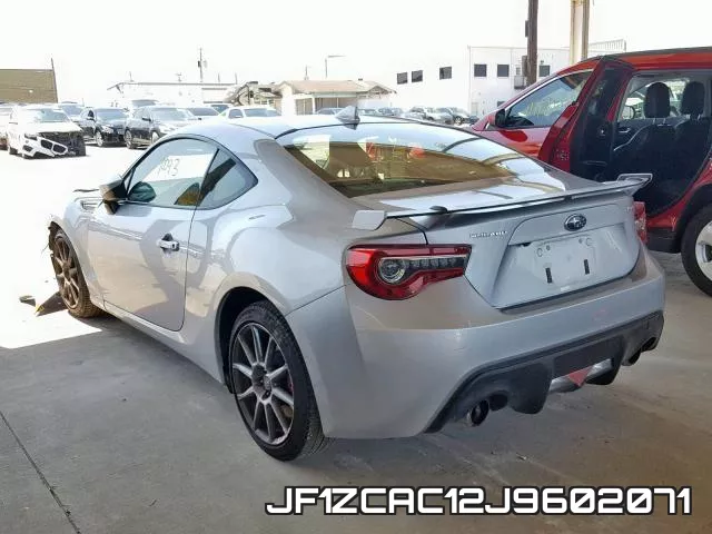 JF1ZCAC12J9602071 фото 4