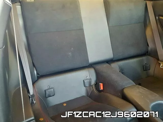 JF1ZCAC12J9602071 фото 7