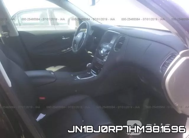 JN1BJ0RP7HM381696 фото 6